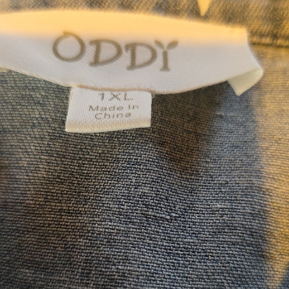 Cow Girl Boho Inspired Patterned Fringe Jacket - Picture 4 of 4